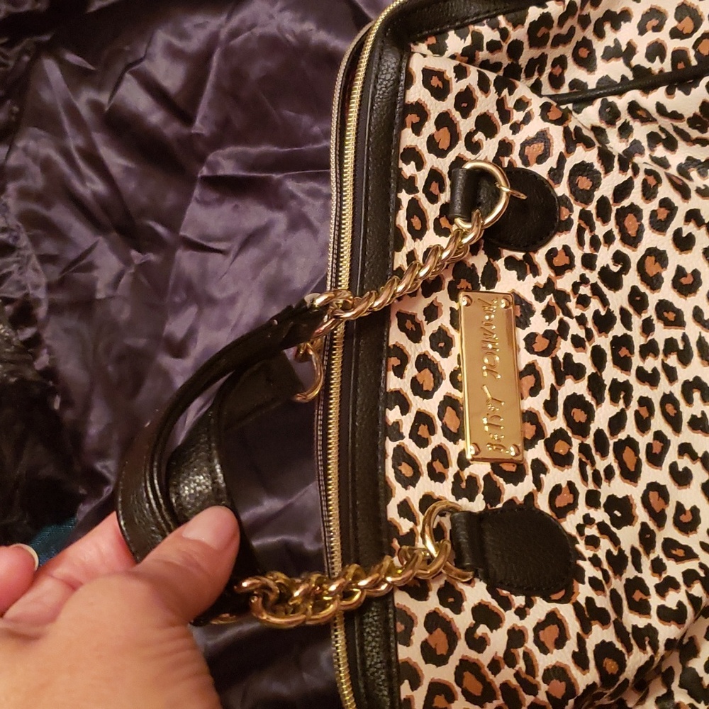 Betsey Johnson medium size leopard print bag with dust bag - Picture 2 of 5